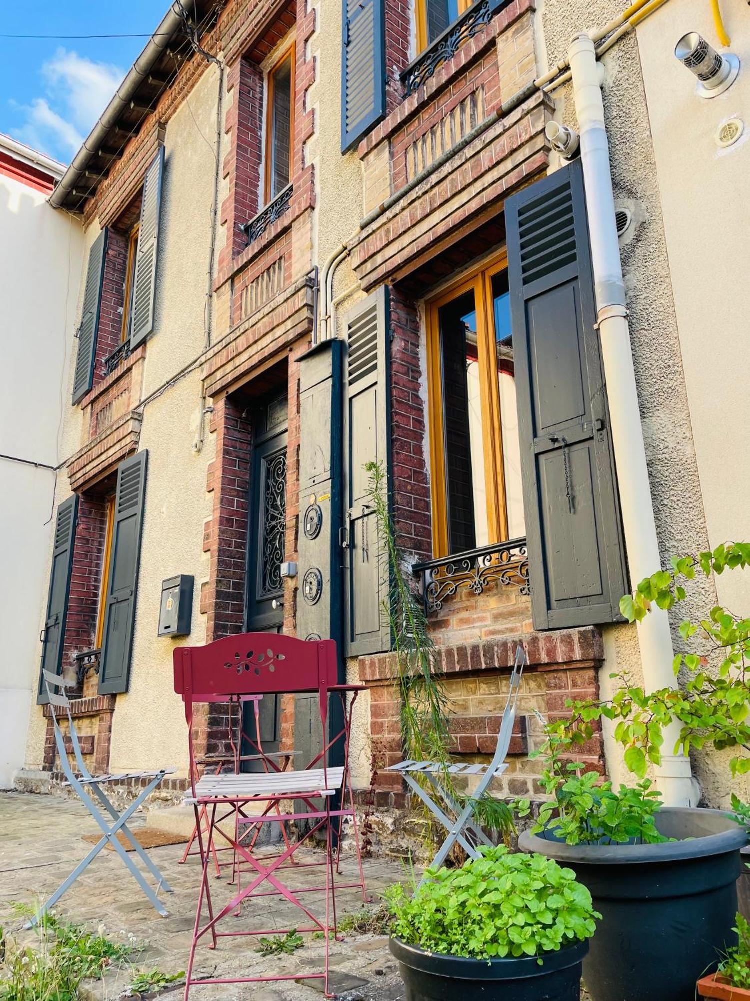 Maison De Ville - Paris En 15 Mn ! - 4 Pers- 1 Bebe - Vintage & Music ! Groslay Exteriér fotografie
